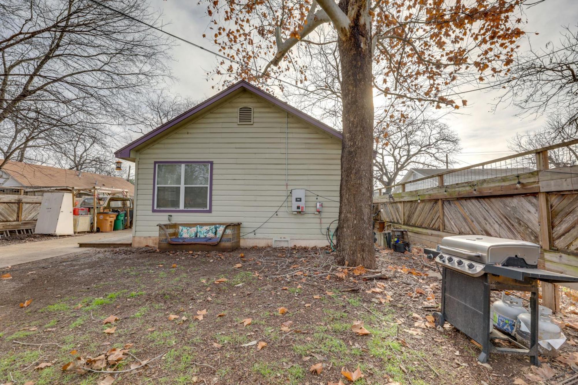 Pet-Friendly Austin Home With Private Yard And Deck! 외부 사진