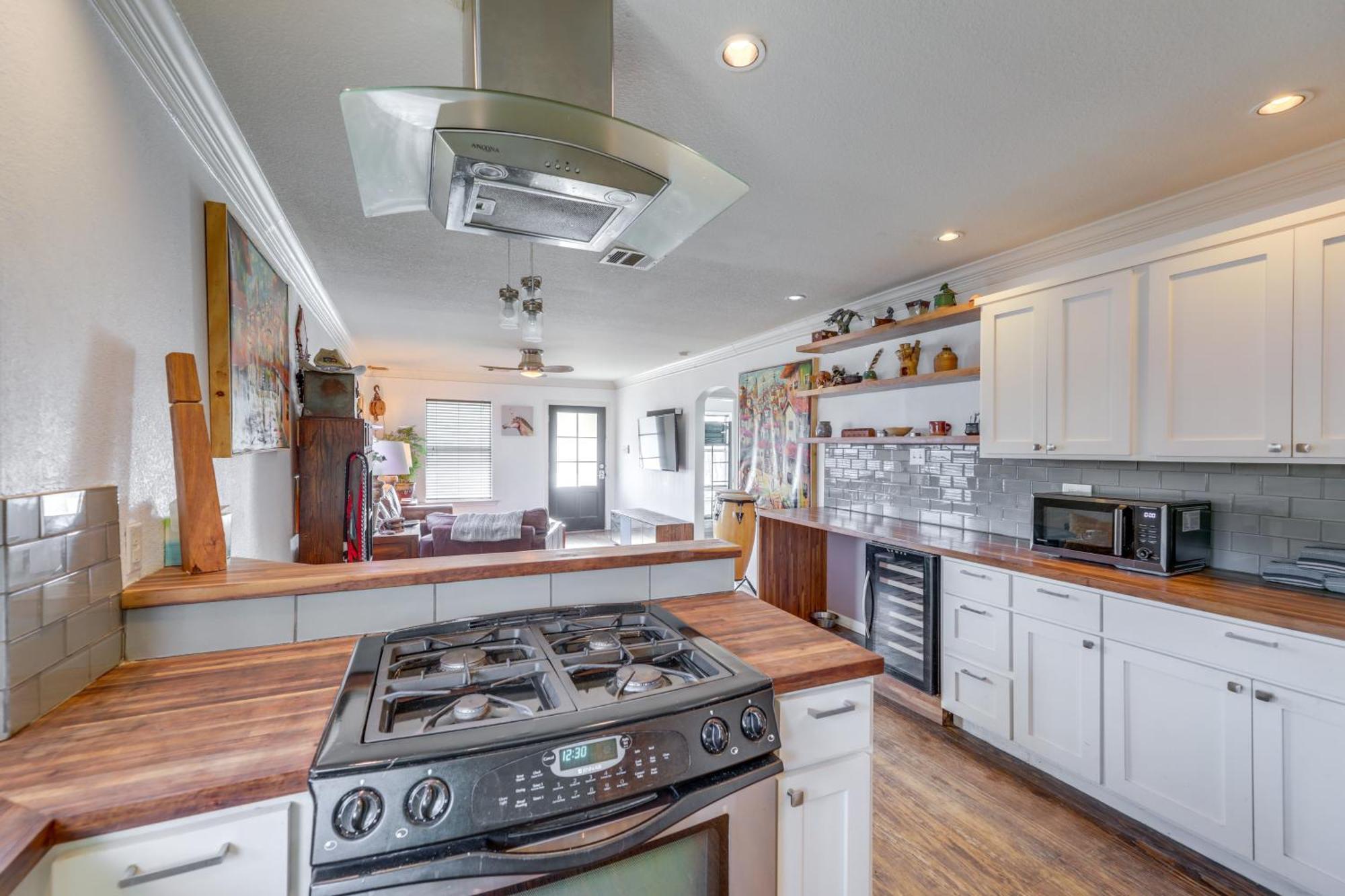 Pet-Friendly Austin Home With Private Yard And Deck! 외부 사진